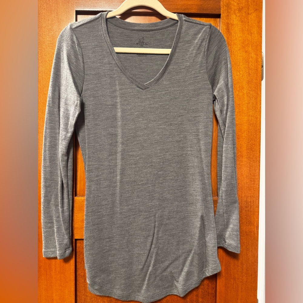 Woolx Charcoal Long Sleeve V-Neck Tunic top